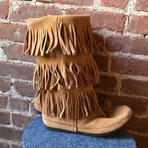 Minnetonka Moccasin 3-Layer Fringe Boot